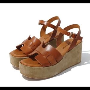 BRAND NEW in box Sandro Rossi brown wedge sandal